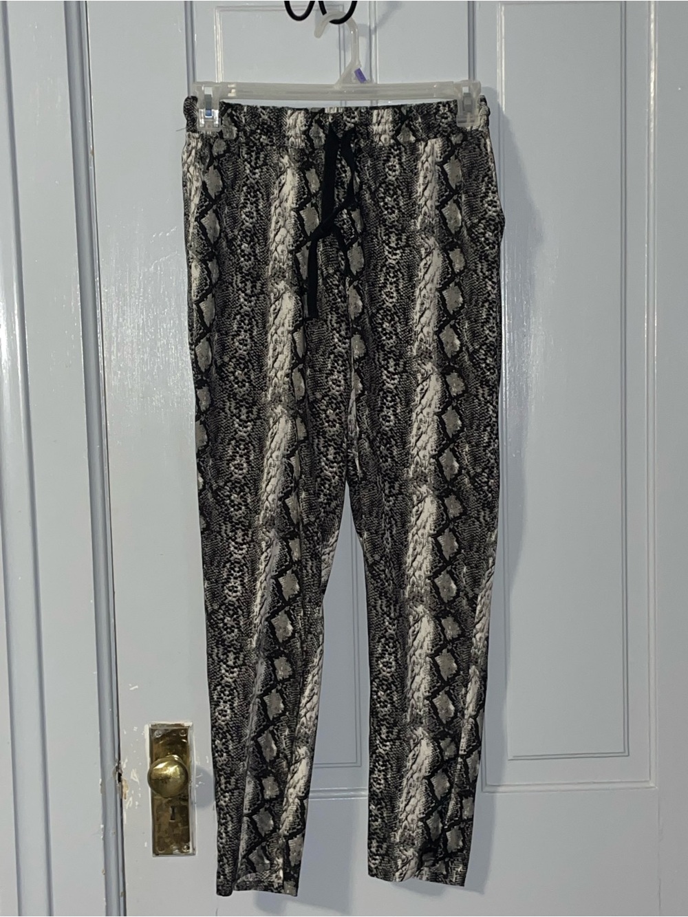 Mango Black and White Snake-Print Pull-On Leggings